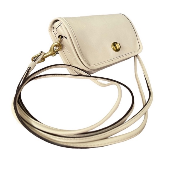 COACH Vintage Dinky Pouch Sling Back Off White/Ivory Crossbody Bag Rare - Picture 13 of 16